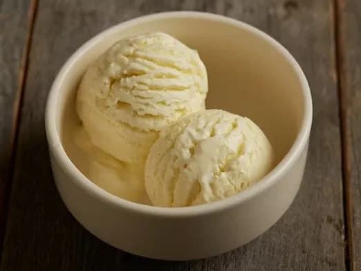 2 مغرفة من الآيس كريم