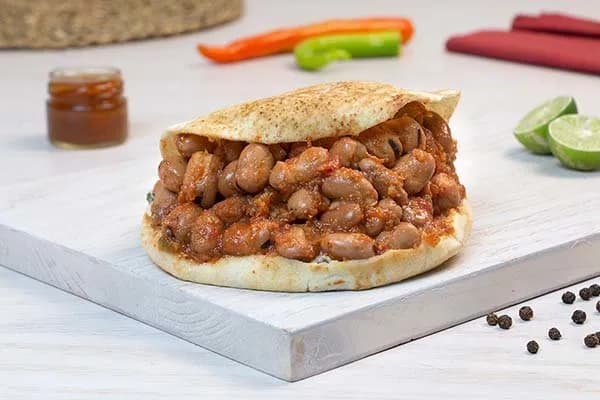 ساندوتش فول بالسجق