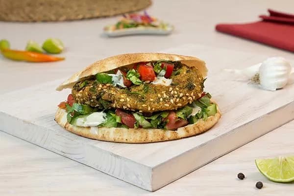 ساندوتش طعمية أرابياتا