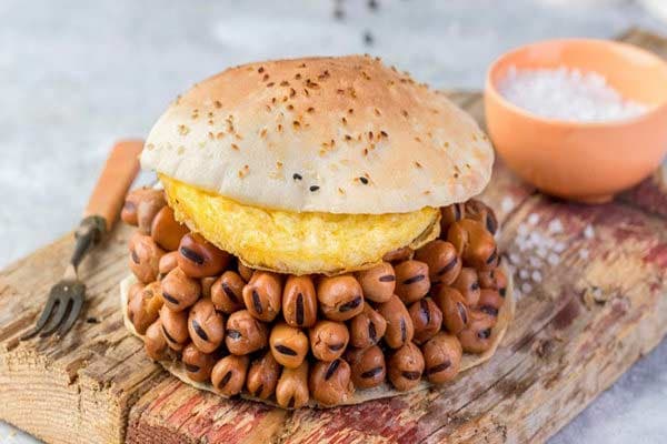 ساندوتش فول أومليت